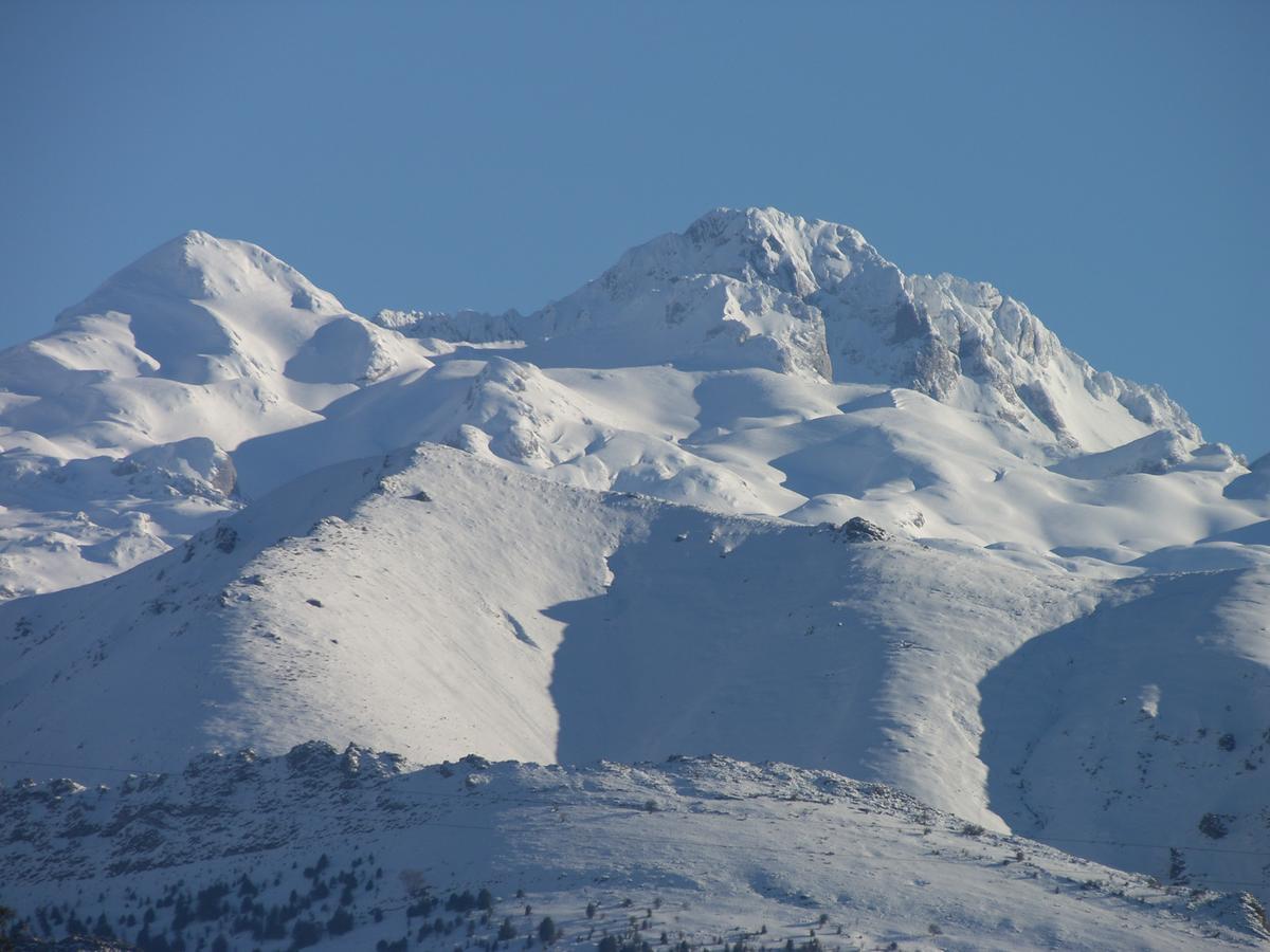Posada El Pareon Sirviella ภายนอก รูปภาพ