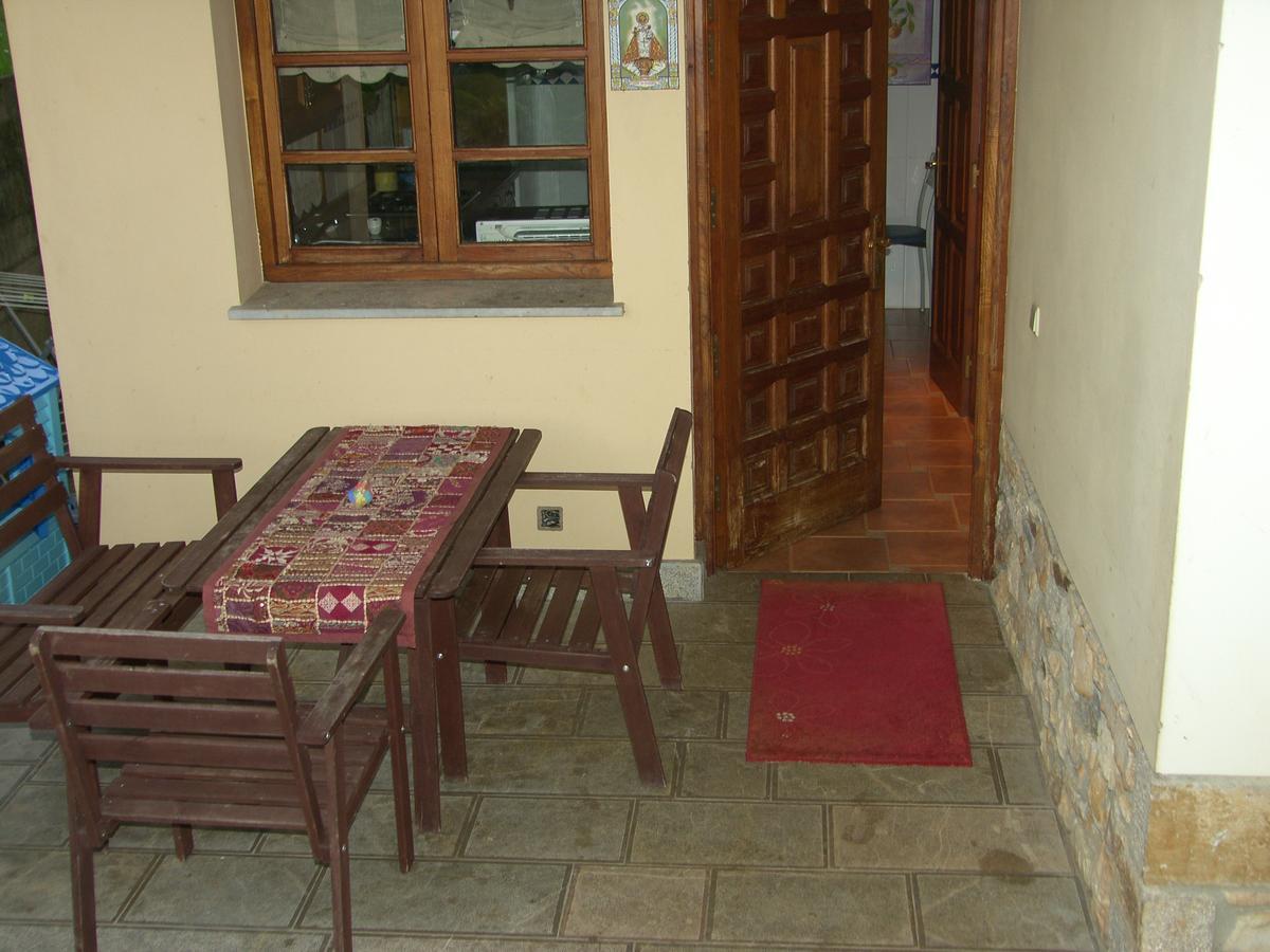 Posada El Pareon Sirviella ภายนอก รูปภาพ