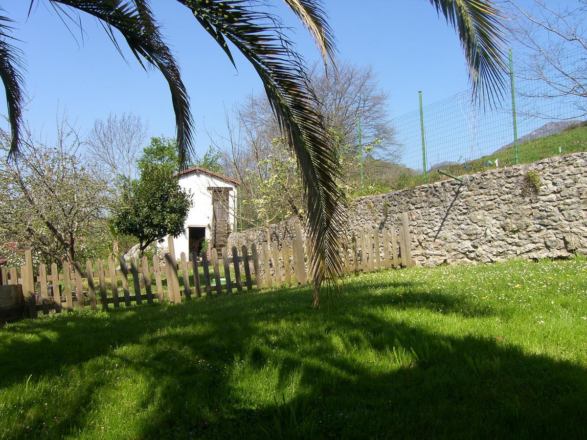 Posada El Pareon Sirviella ภายนอก รูปภาพ